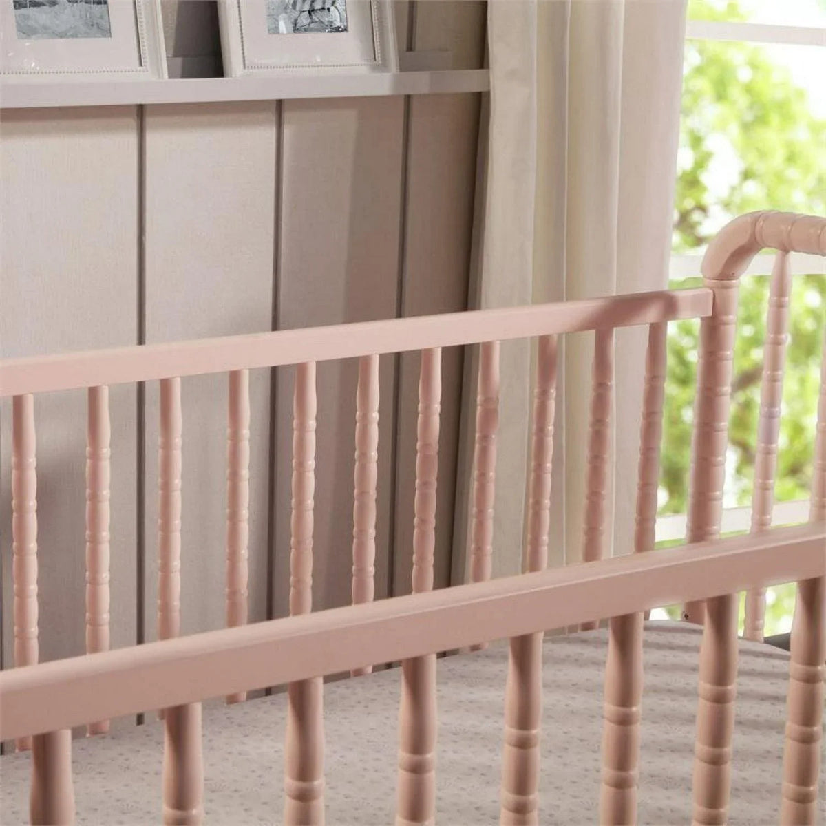 2026 NewDaVinci Jenny Lind 3-in-1 Convertible Crib in Pink Blush