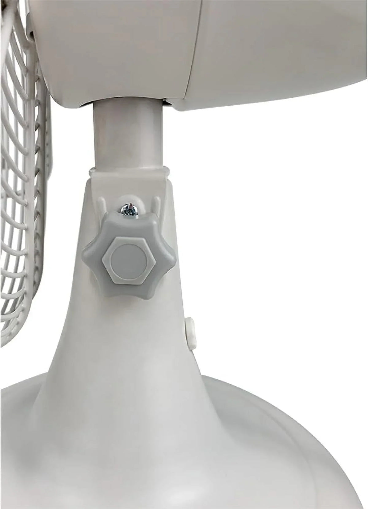 2026 NewGood Housekeeping Retro All-Metal Table Fan (92618) with 3 Speed Settings, Wide Oscillation, and Carrying Handle"