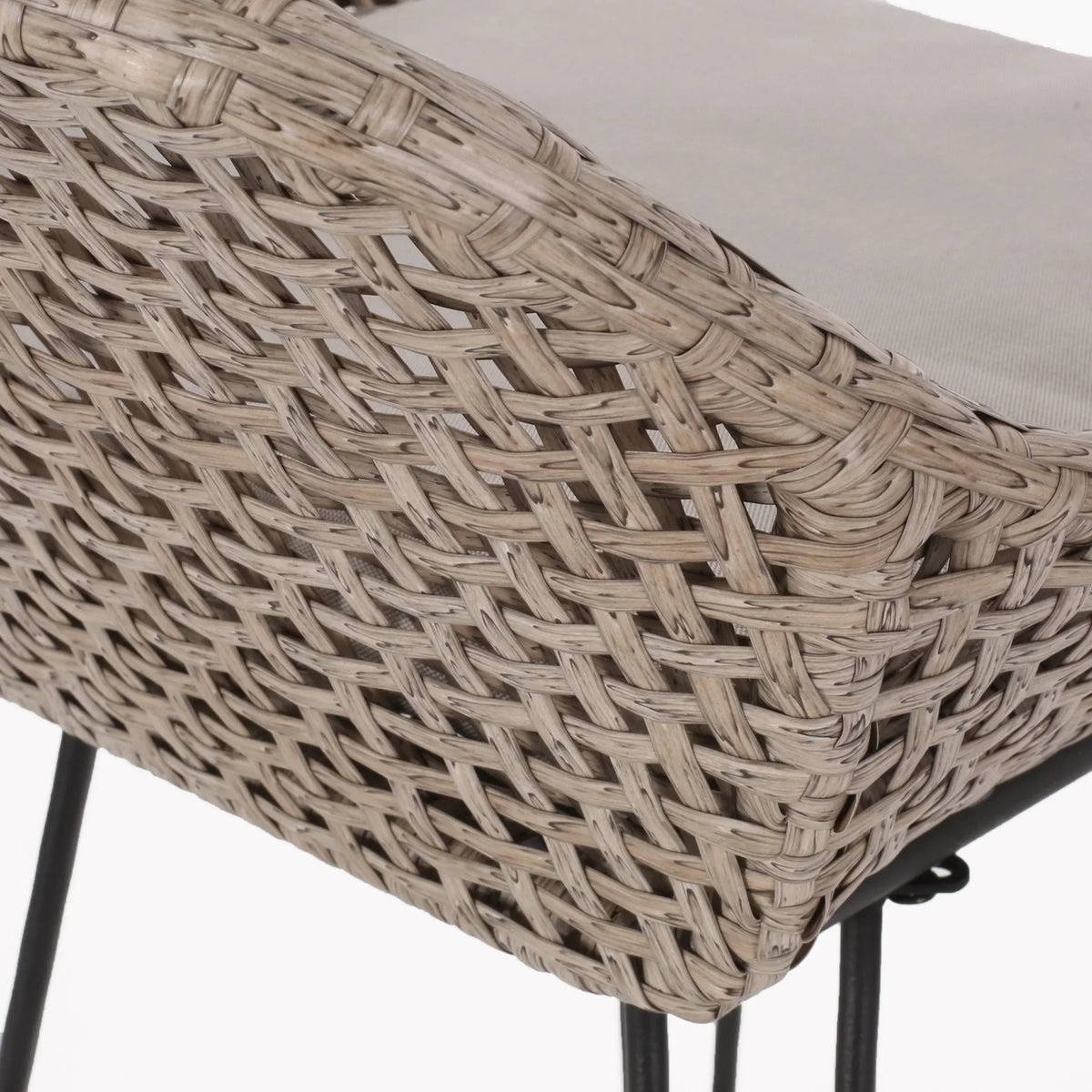 2026 NewVerano Wicker and Metal Outdoor Barstools with Cushion, Set of 4, Mixed Brown and Beige