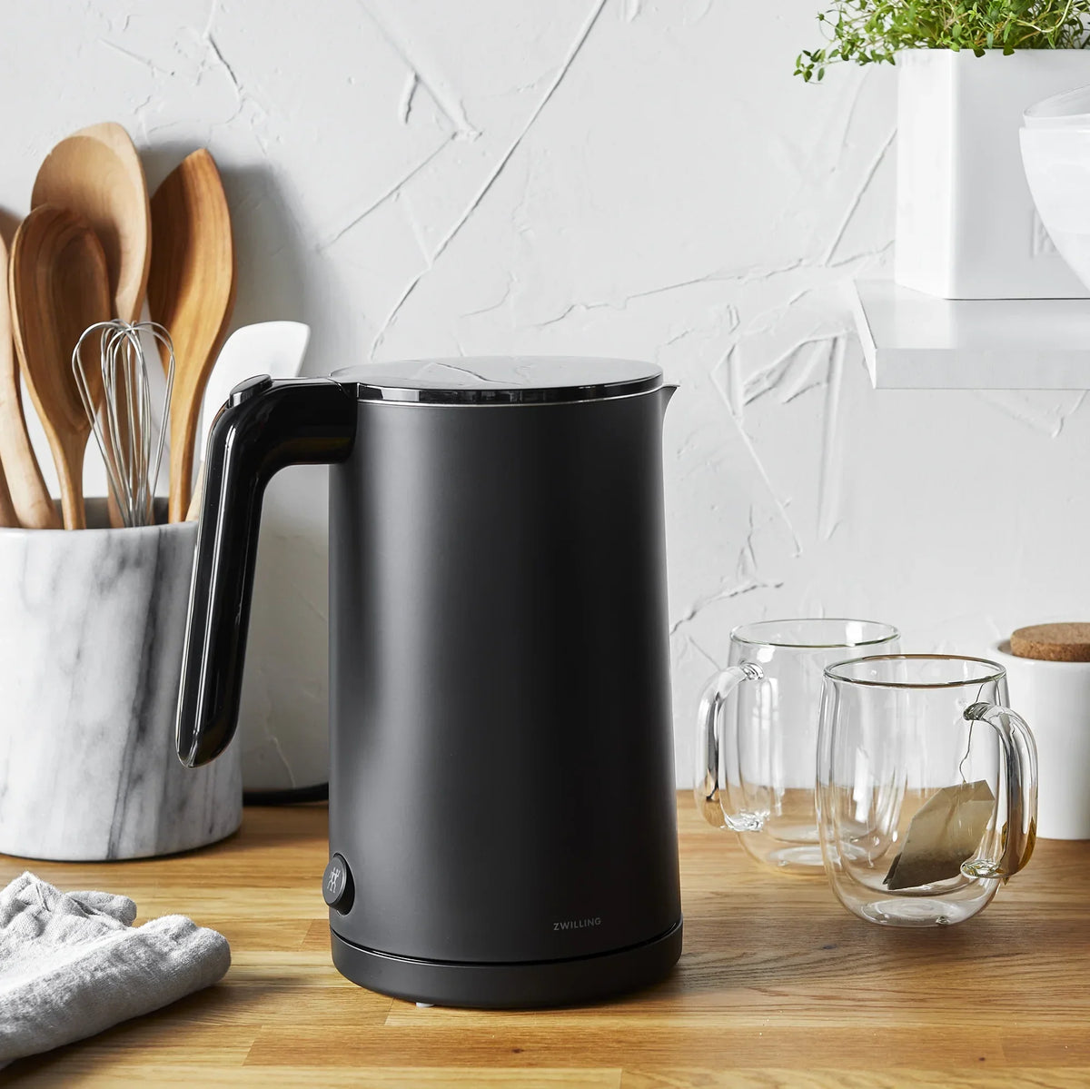 2026 NewZWILLING Enfinigy Cool Touch 1-Liter Electric Kettle, Cordless Tea Kettle & Hot Water - Black