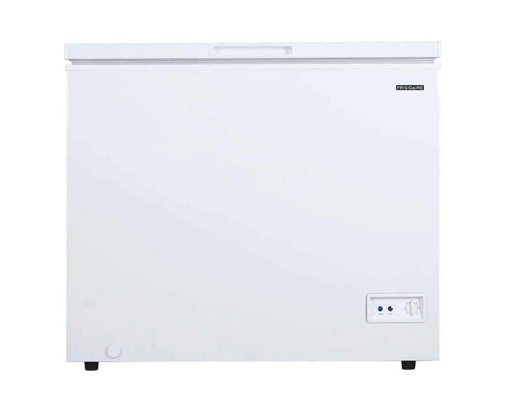 2026 NewFrigidaire 10.3 Cu. ft. Chest Freezer, Garage Ready, EFRF1005, White