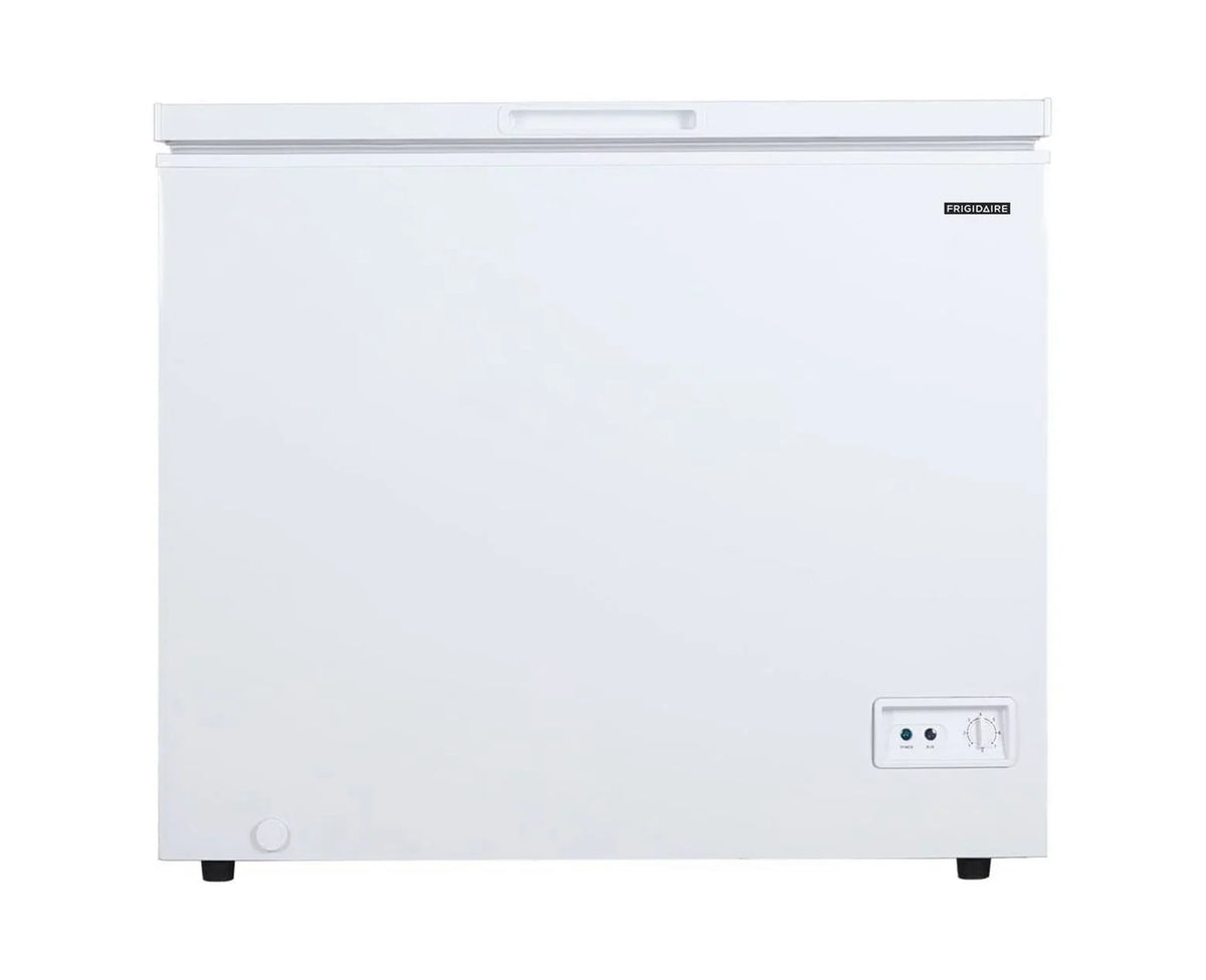 2026 NewFrigidaire 10.3 Cu. ft. Chest Freezer, Garage Ready, EFRF1005, White