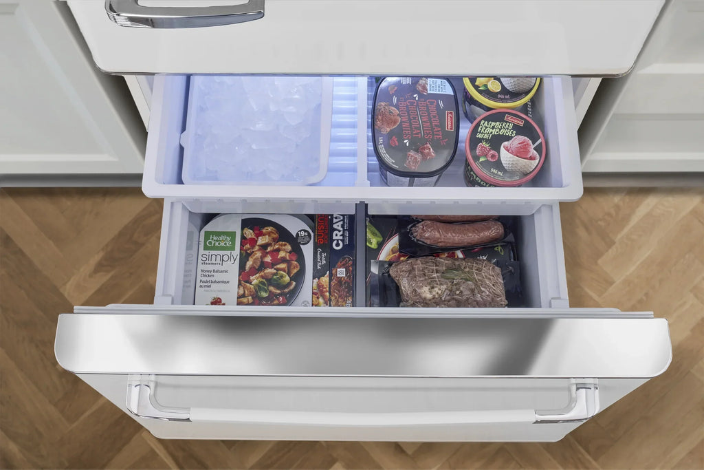 2026 NewUnique Appliances Ugp-510L Ac Classic Retro 30" Wide 17.7 Cu. Ft. Energy Star Certified