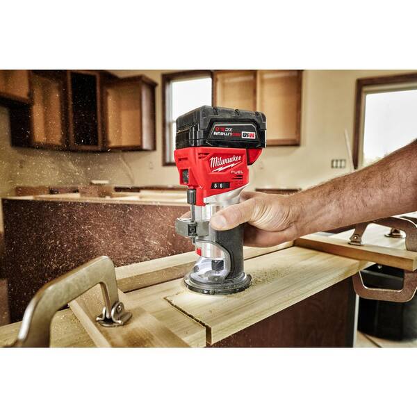 2026 NewM18 FUEL 18V Lithium-Ion Brushless Cordless Compact Router w/ Compact Router Plunge Base